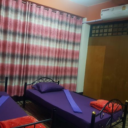 Rose Guest House Chiang Mai Esterno foto