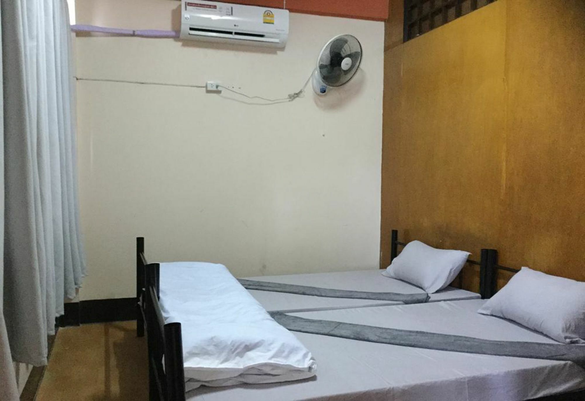 Rose Guest House Chiang Mai Esterno foto